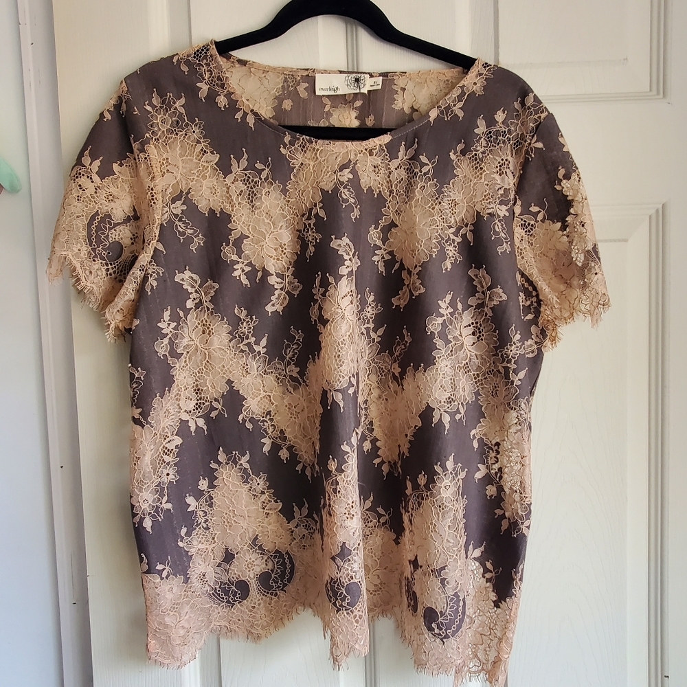 Gray and peach lace blouse Size: Xl Brand: Everleigh  60% Cotton 40% Nylon